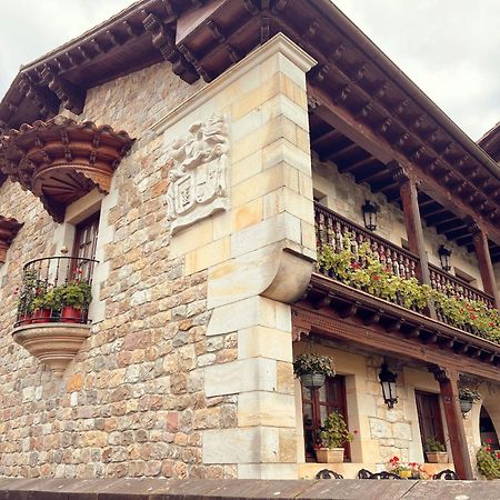 Apartamentos Villa Julieta Ruente Exterior photo